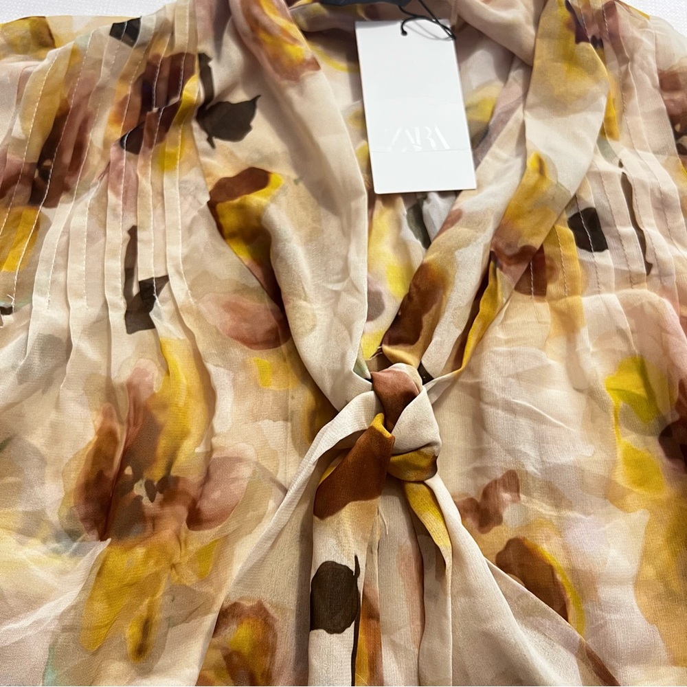 ZARA Scarf Detail Floral Print Oversized Shirt | Ecru/Yellow - Picture 10 of 14